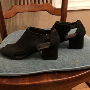 Life Stride Black Open-Toe Block Heels